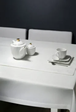 Bieżnik Plamoodporny z Mereżką 240_Biały 40x140