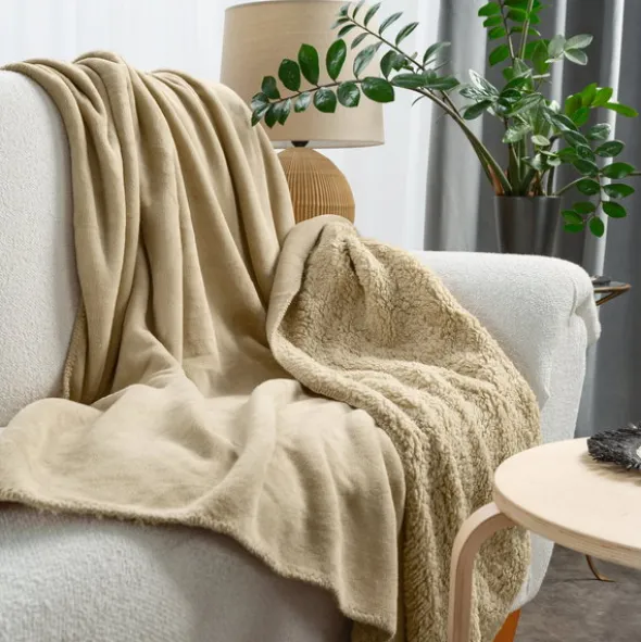 Koc 170 x 210 Mikrofibra Dwustronny Tedy J.Beż