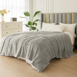 Koc 200 x 220 Mikrofibra Tłoczona Cristián 03