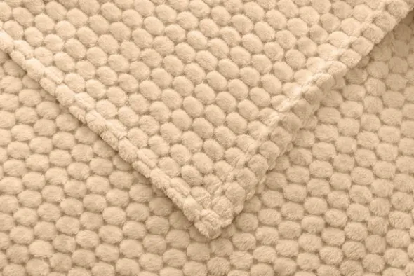 Koc 200 x 220 Mikrofibra Tłoczona Pluszowa Ala Koła 3D 07