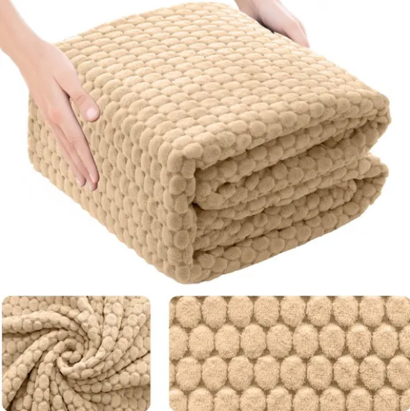 Koc 200 x 220 Mikrofibra Tłoczona Pluszowa Ala Koła 3D 07