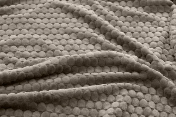 Koc 200 x 220 Mikrofibra Tłoczona Pluszowa Ala Koła 3D 03