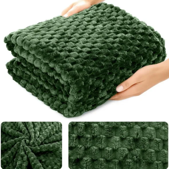 Koc 200 x 220 Mikrofibra Tłoczona Pluszowa Ala Plastry 3D 05
