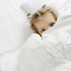 Kołdra 180x200 Antyalergiczna Kaja Całoroczna 01