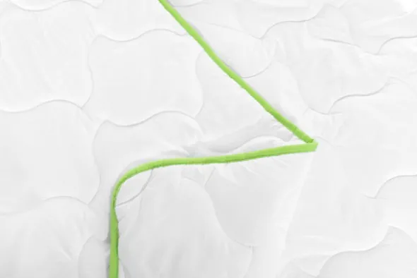 Kołdra 200 x 220 Całoroczna Aloe Tulla