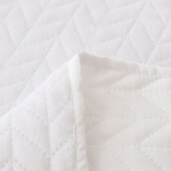 Narzuta 200 x 220 Pikowana Velvet Moxie Biały
