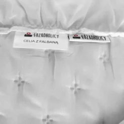 Narzuta 200 x 220 Pikowana Z Falbaną Celia 05