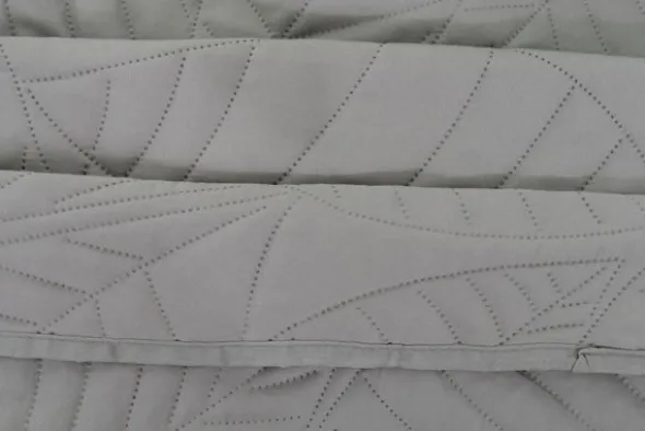 Narzuta 220 x 240 Tłoczona Mikrofibra Nicole 07
