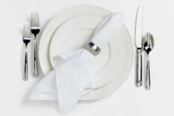 Obrus 150x350 Plamoodporny Klasyczny Elegant Biały
