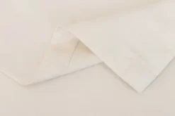 Obrus 140x200 Plamoodporny Klasyczny Elegant Krem