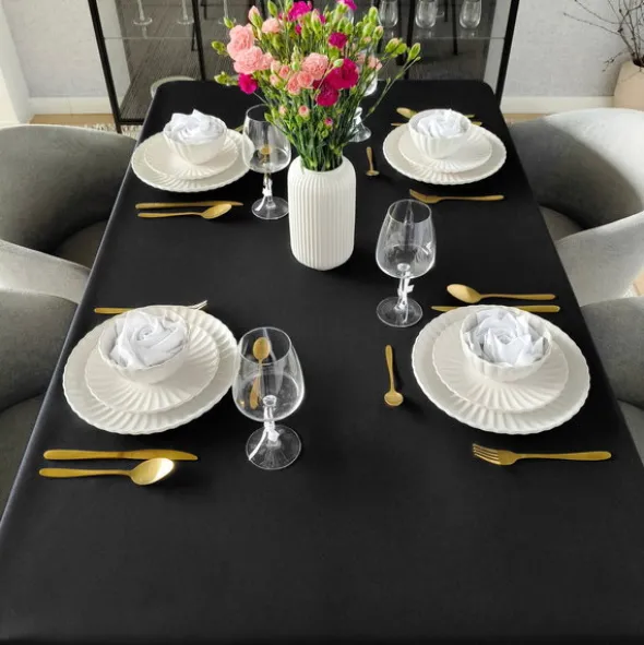 Obrus 150x240 Plamoodporny Klasyczny Elegant Czerń