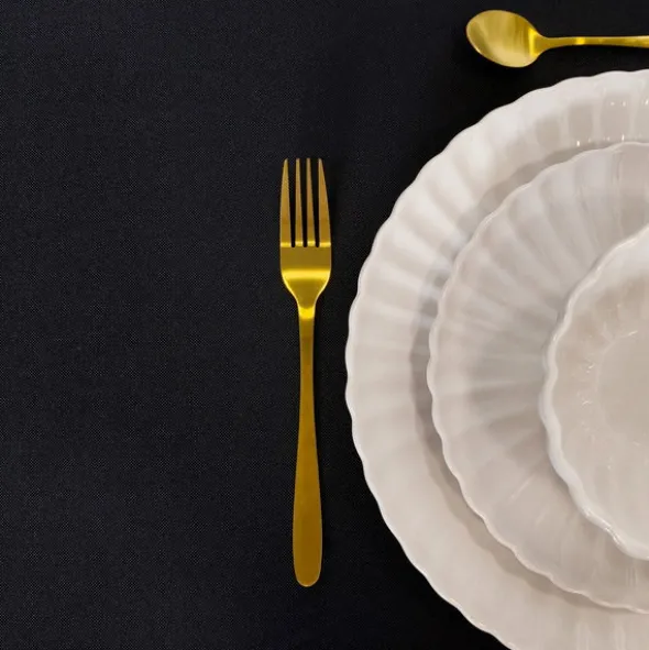 Obrus 120 x 200 Plamoodporny z Mereżką Hanah 002
