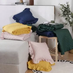 Poszewka 45 x 45 Dekoracyjna Pikowana Ruffy Butel