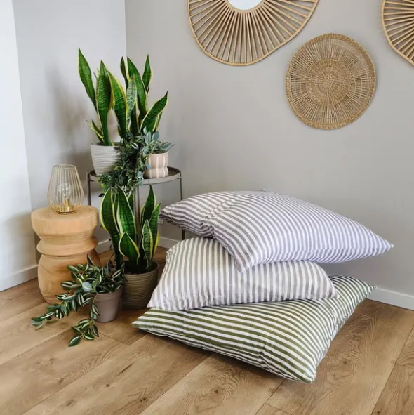 Poszewka 70 x 80 Gładka Eusebia Home 13