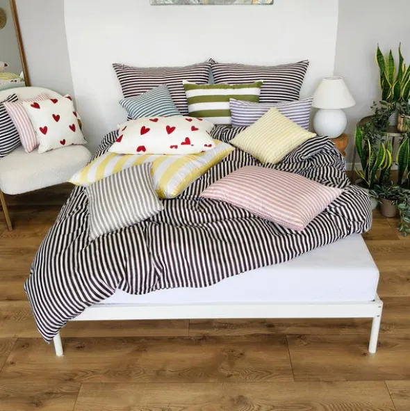 Poszewka 40 x 60 Gładka Eusebia Home 07