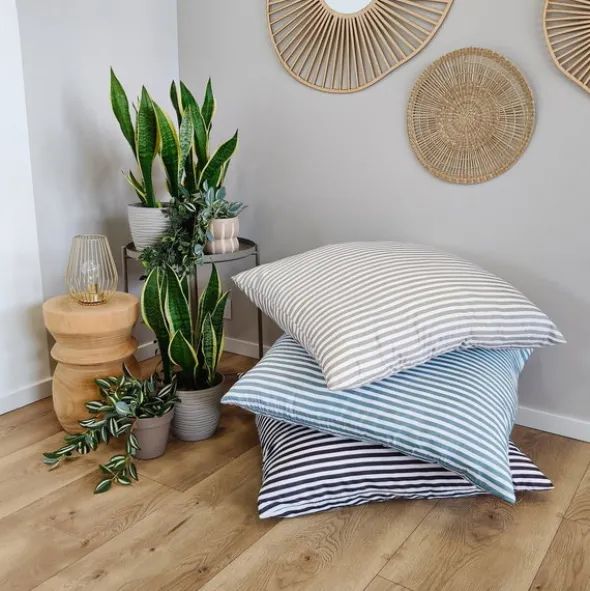 Poszewka 70 x 80 Gładka Eusebia Home 10