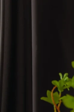 Zasłona 140 x 250 Dekoracyjna Jednolita Leoni 03 T